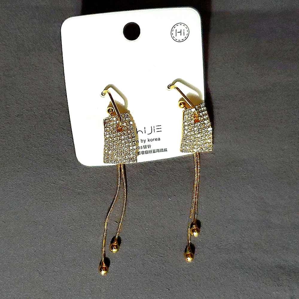 Gorgeous Drop Earrings